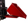 Benne auto basculante rouge 1100l avec chariot élévateur - en cours de basculement