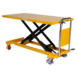 Table élévatrice manuelle 500kg plateau 1600x810mm - plateau haut - vue de 3/4 avant