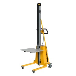 Vue de 3/4 arrière du Gerbeur poste de travail semi électrique 1700mm 100kg