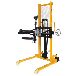 Vue de 3/4 avant du Gerbeur basculeur de fûts encadrant 450kg levée 1600mm