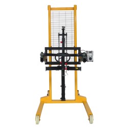 Vue arrière du Gerbeur basculeur de fûts encadrant 450kg levée 1600mm
