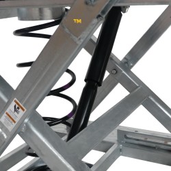 Zoom sur la pompe hydraulique de la table élévatrice rotative galvanisée à niveau constant plateau ouvert 2000kg
