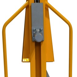 Vue de face éperon simple pour gerbeur poste de travail