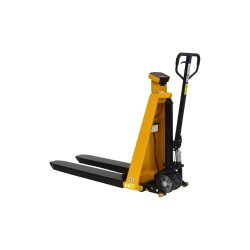 Vue 3/4 transpalette manuel peseur haute levée basse 1500 kg fourches 1160 mm