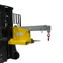 Vue en position allongée courte de la Potence pour chariot élévateur- télescopique articulée 2.5 tonnes