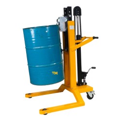Vue de 3/4 du lève fût hydraulique surbaissé 450kg