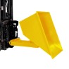 Vue du basculement de la benne jaune autobasculante 900 Litres