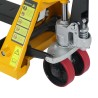 Vue de la roue motrice du transpalette manuel peseur waterproof avec batterie 2000kg Précision 0,1%