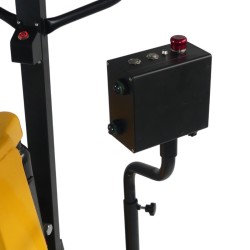 Vue des commandes du transpalette haute levée électrique monocylindre à niveau constant 1000kg