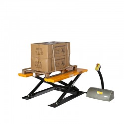 Table élévatrice électrique forme U 1000kg Plateau 1450x1140mm 380 Volts position haute avec charge